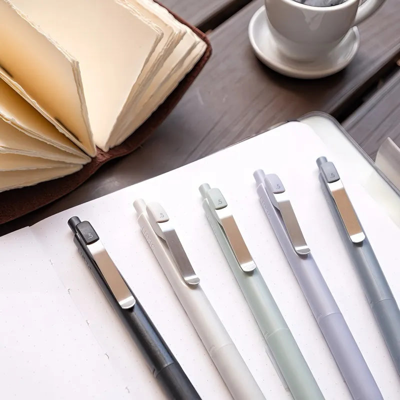 Zebra bLenU 0.5mm Retractable Oil-based Black Ink Ballpoint Pens (Pack of 5)