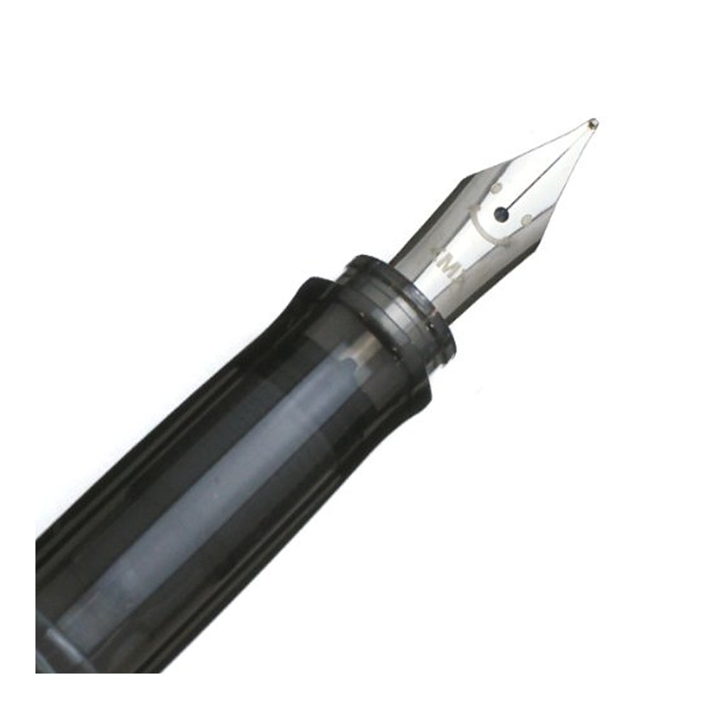 Pilot Kakuno Fountain Pen (Medium Point)