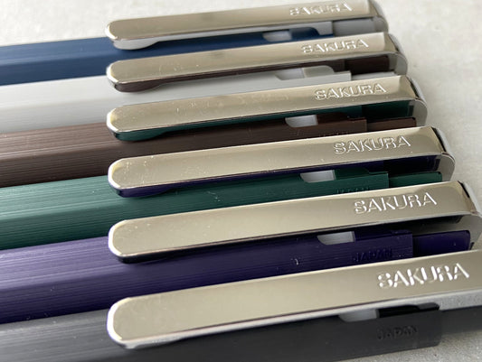6-Colour Ballsign iD 0.5mm by Sakura