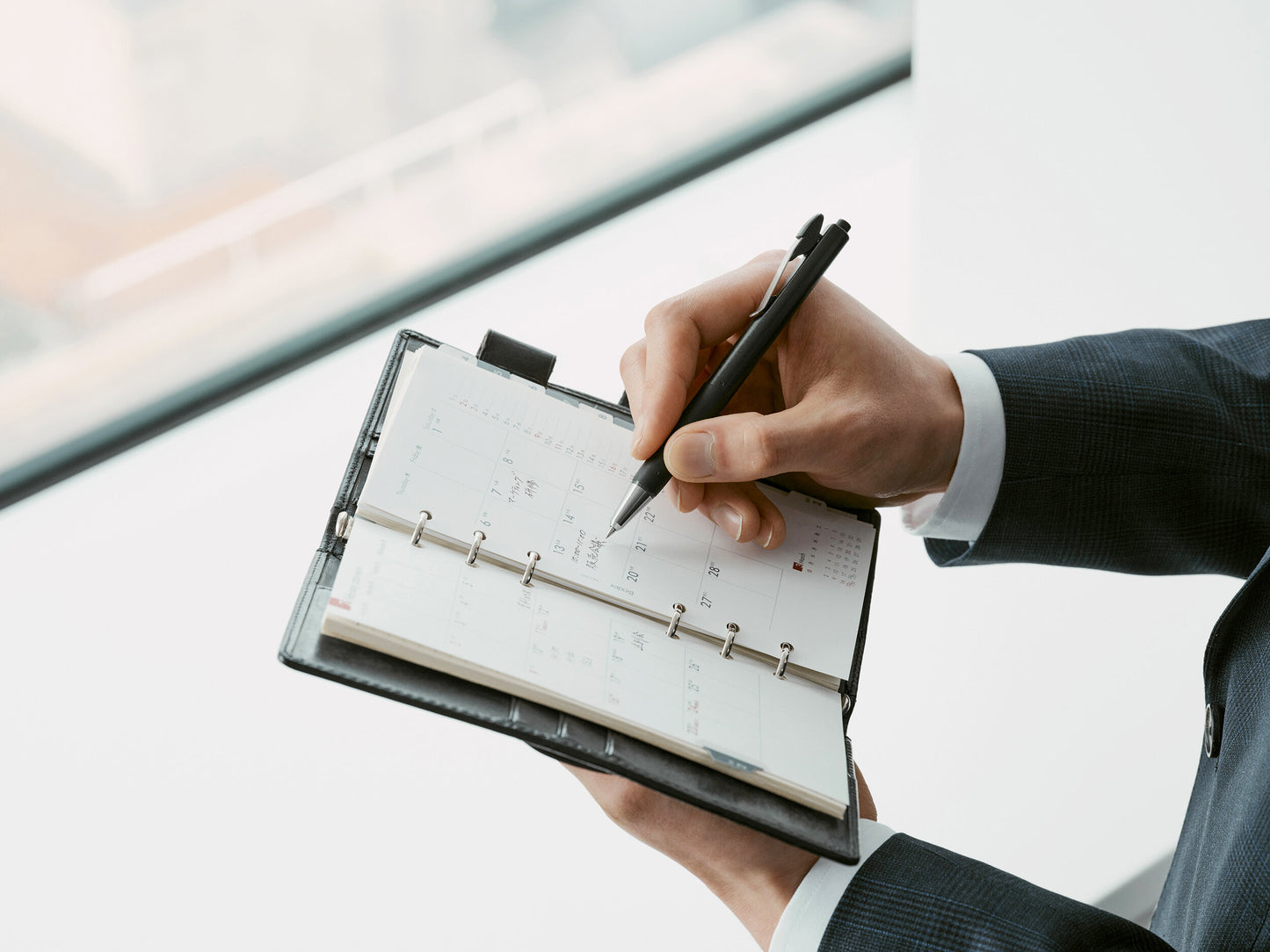 Zebra bLenU 0.7mm Retractable Oil-based Black Ink Ballpoint Pen