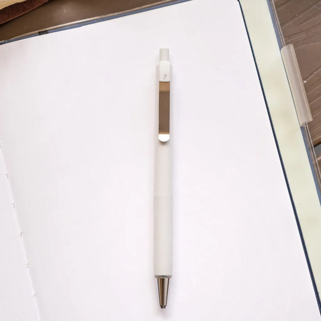 Zebra bLenU 0.7mm Retractable Oil-based Black Ink Ballpoint Pen