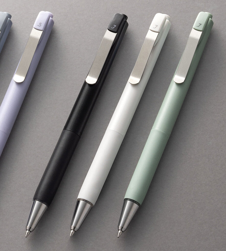 Zebra bLenU 0.7mm Retractable Oil-based Black Ink Ballpoint Pens (Pack of 3)