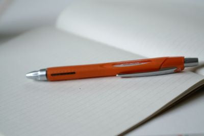 Uni JETSTREAM Rubber Body 0.7mm Black Ink Ballpoint Pen