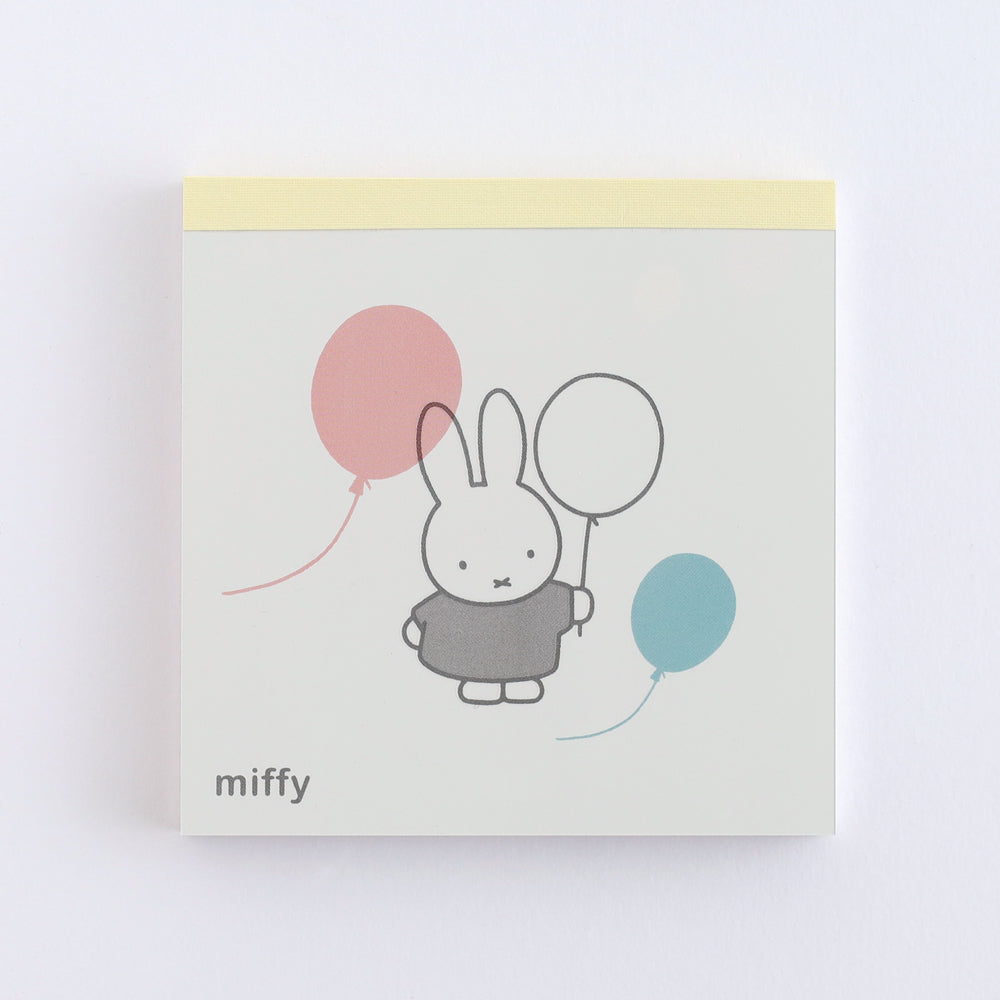 GreenFlash Miffy Square Type Memo Pad (100 Sheets)