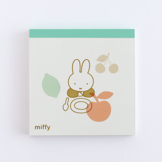 GreenFlash Miffy Square Type Memo Pad (100 Sheets)