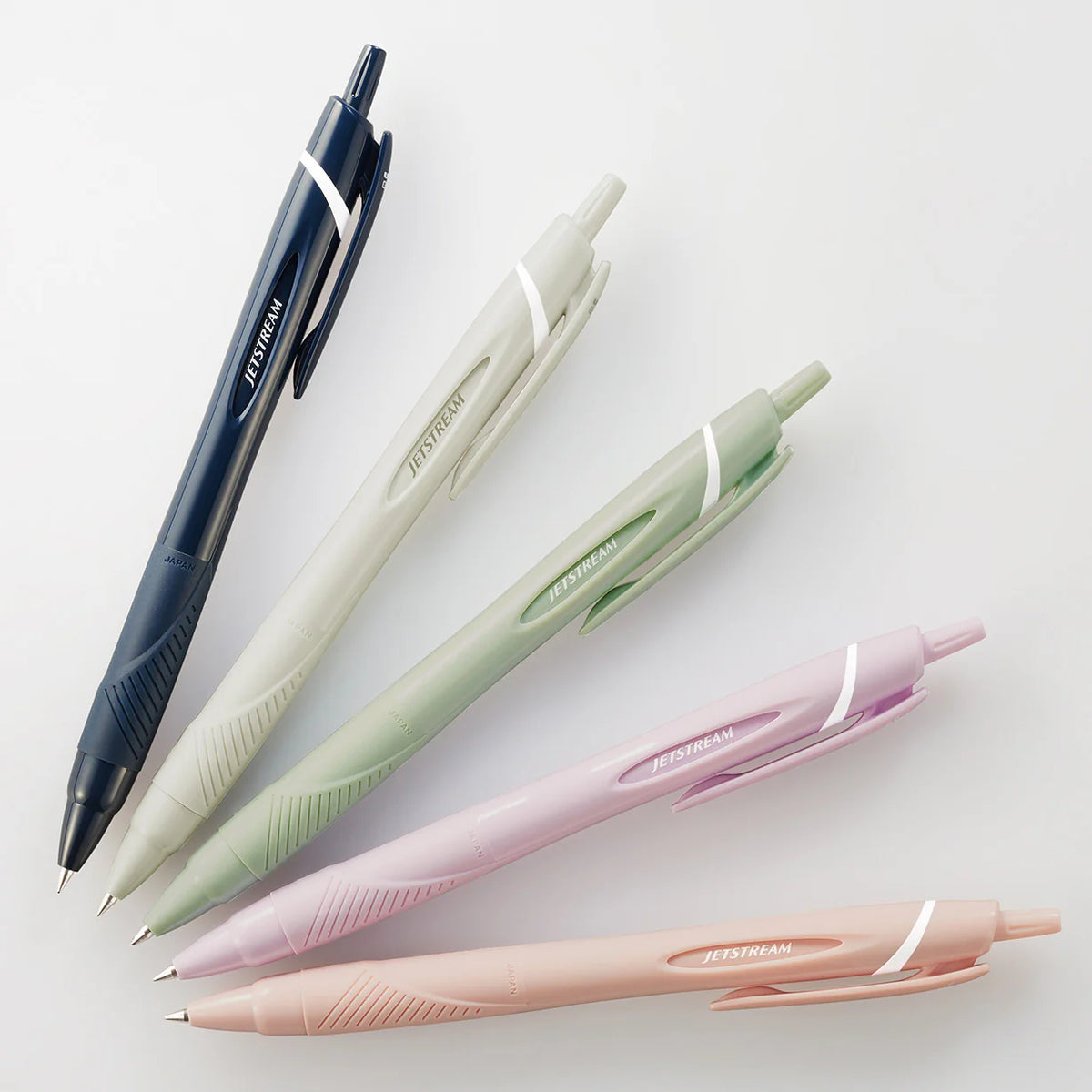 Uni JETSTREAM Standard 0.7mm Retractable Ballpoint Pens (Pack of 5)