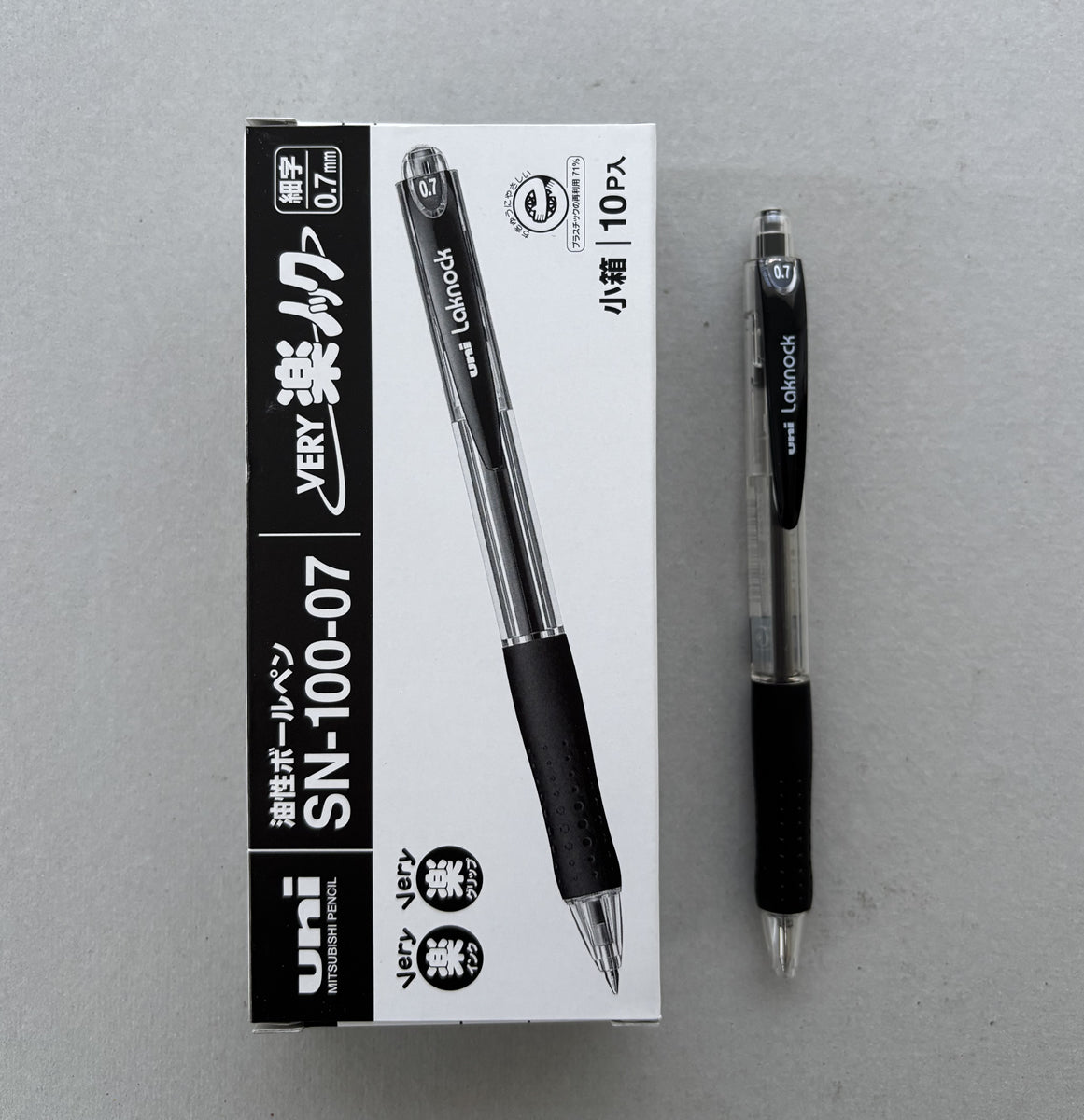 Uni Very Laknock Oil-based 0.7mm Retractable Ballpoint Pens (Pack of 10)